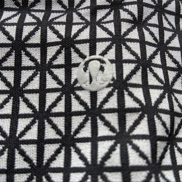 Lululemon Wunder Under Pant *Full-On LuonTri Geo Silver Spoon Black size 4 - Picture 11 of 12